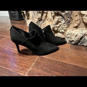 Sold Calvin Klein heels size 8